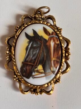 Vnt Horse porcelain pendant, two sided w/ mirror back & brass color metal frame